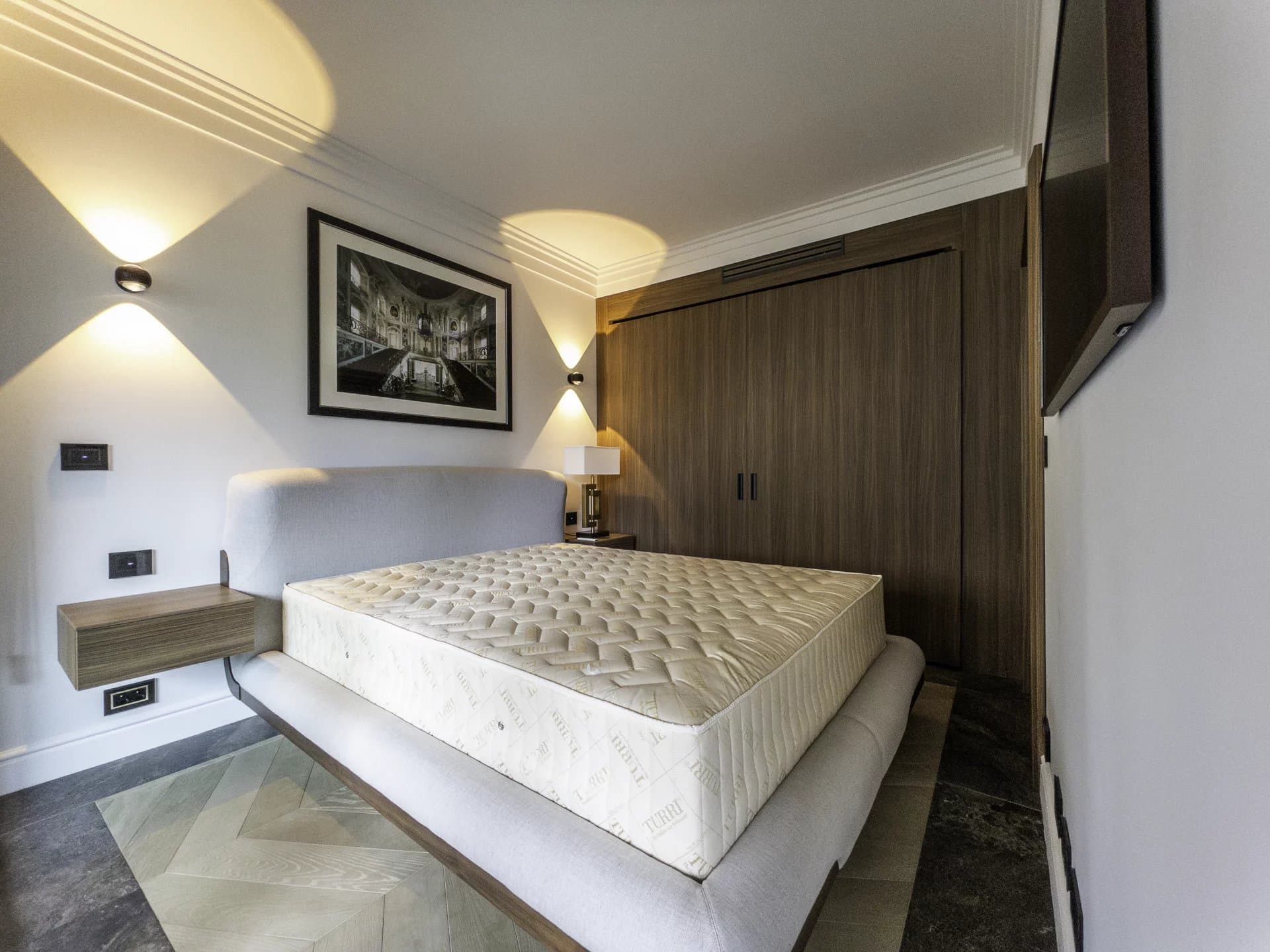 STUNNING NEW HOME IN LE MONTAIGNE — photo 18
