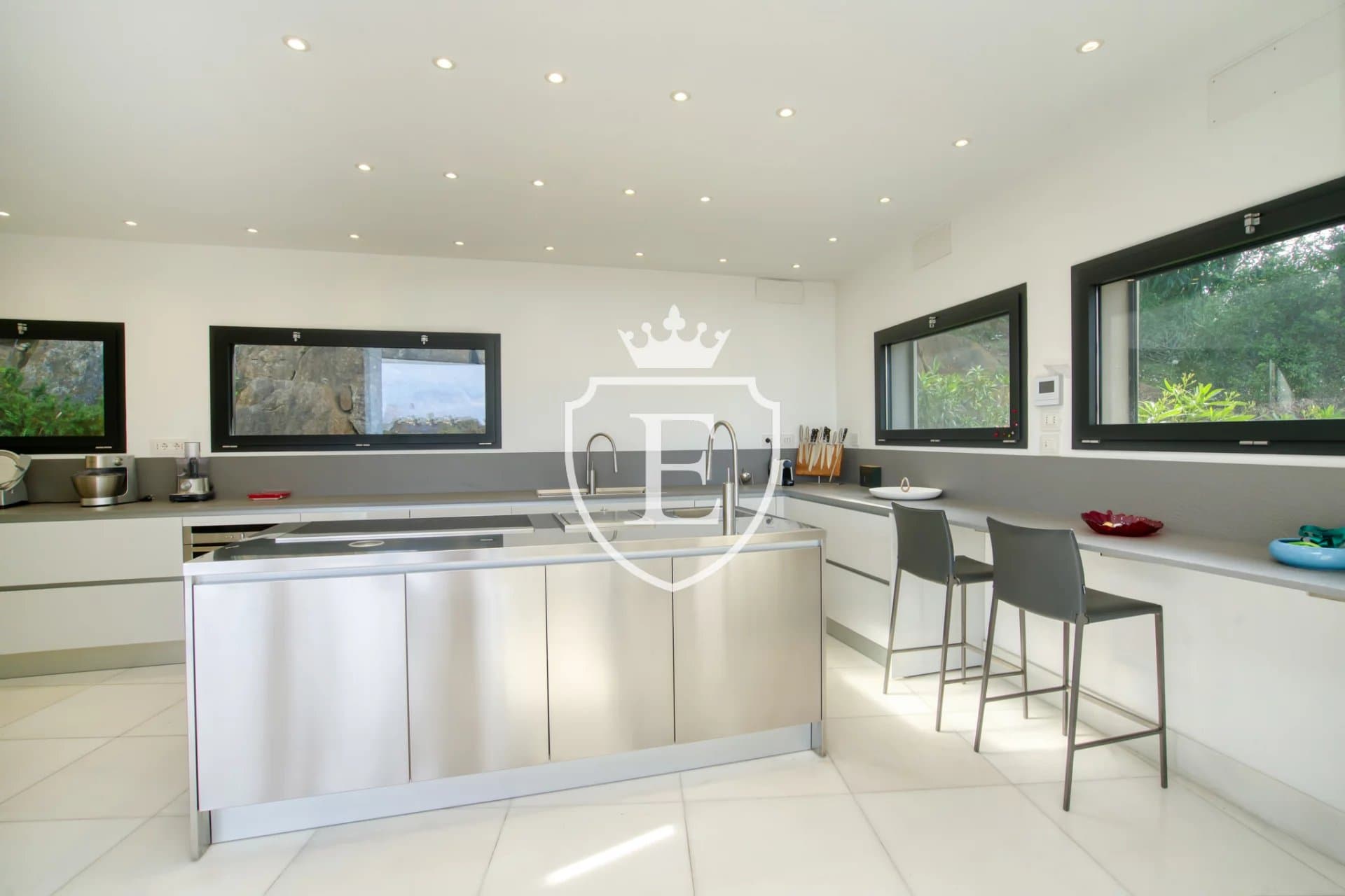Ramatuelle: Magnifique villa moderne avec vue mer à proximité de la plage — photo 5