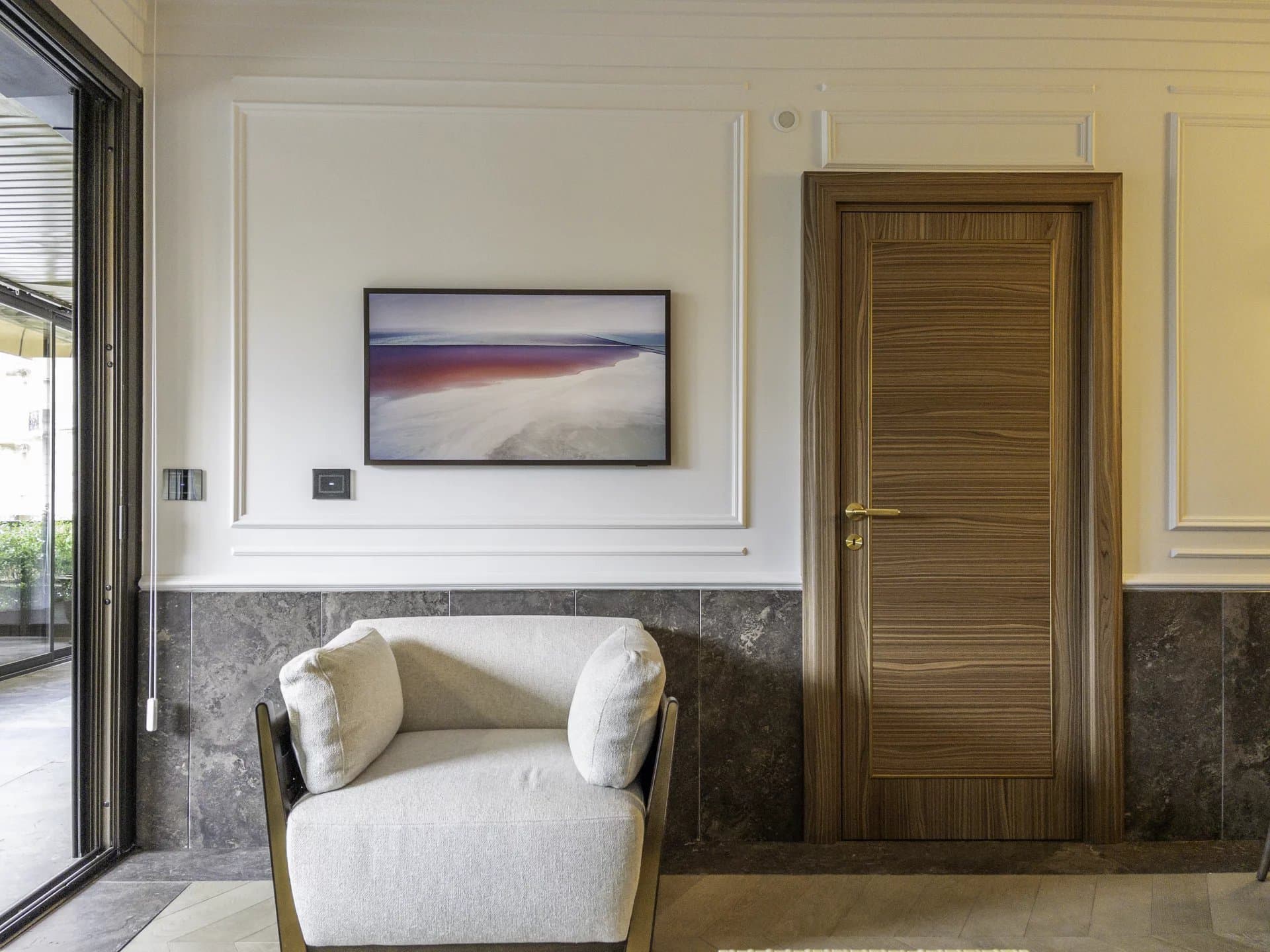 STUNNING NEW HOME IN LE MONTAIGNE — photo 14