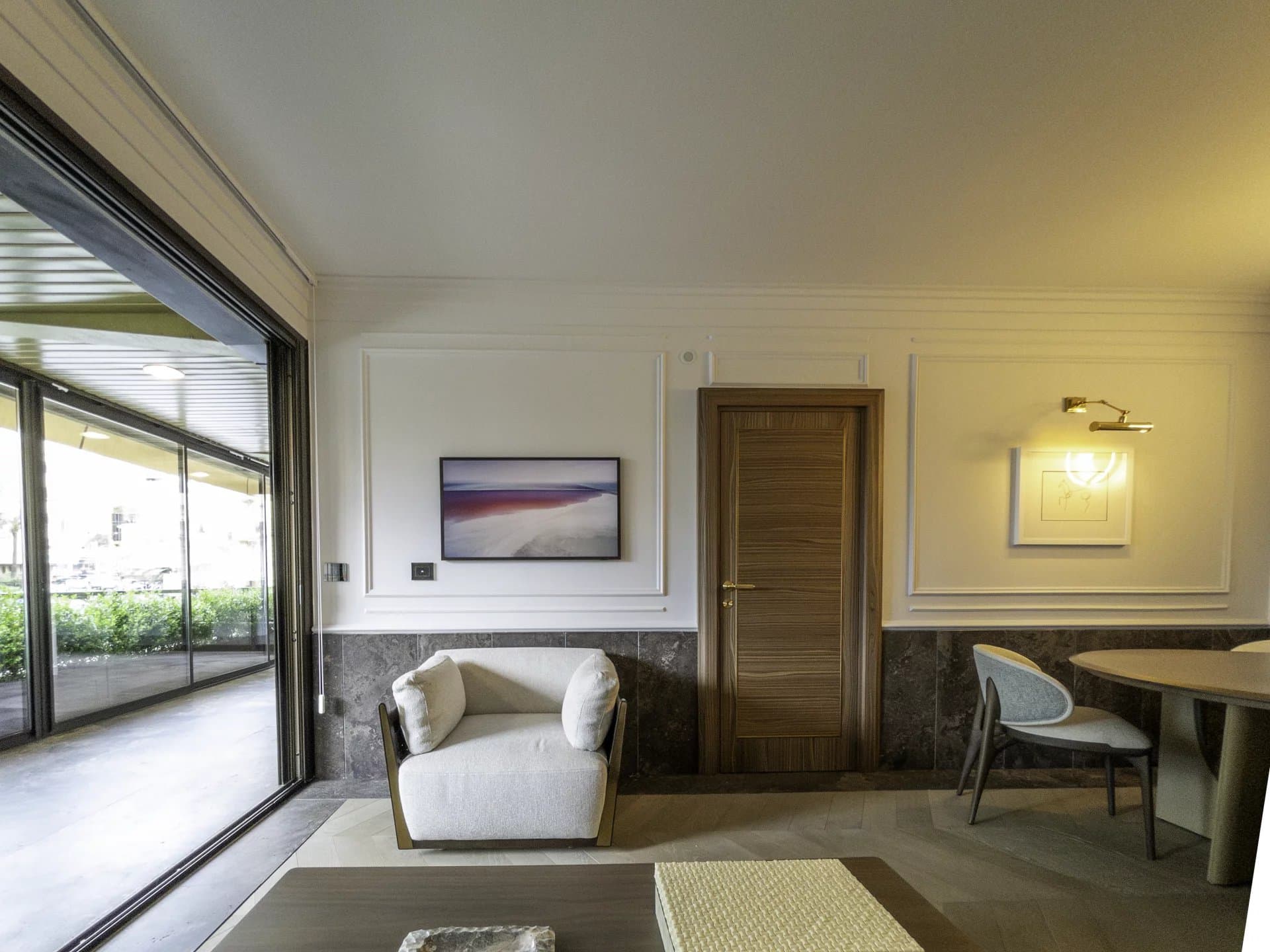 STUNNING NEW HOME IN LE MONTAIGNE — photo 11