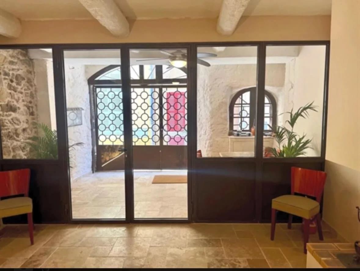 Charme et authenticité au cœur de Grimaud