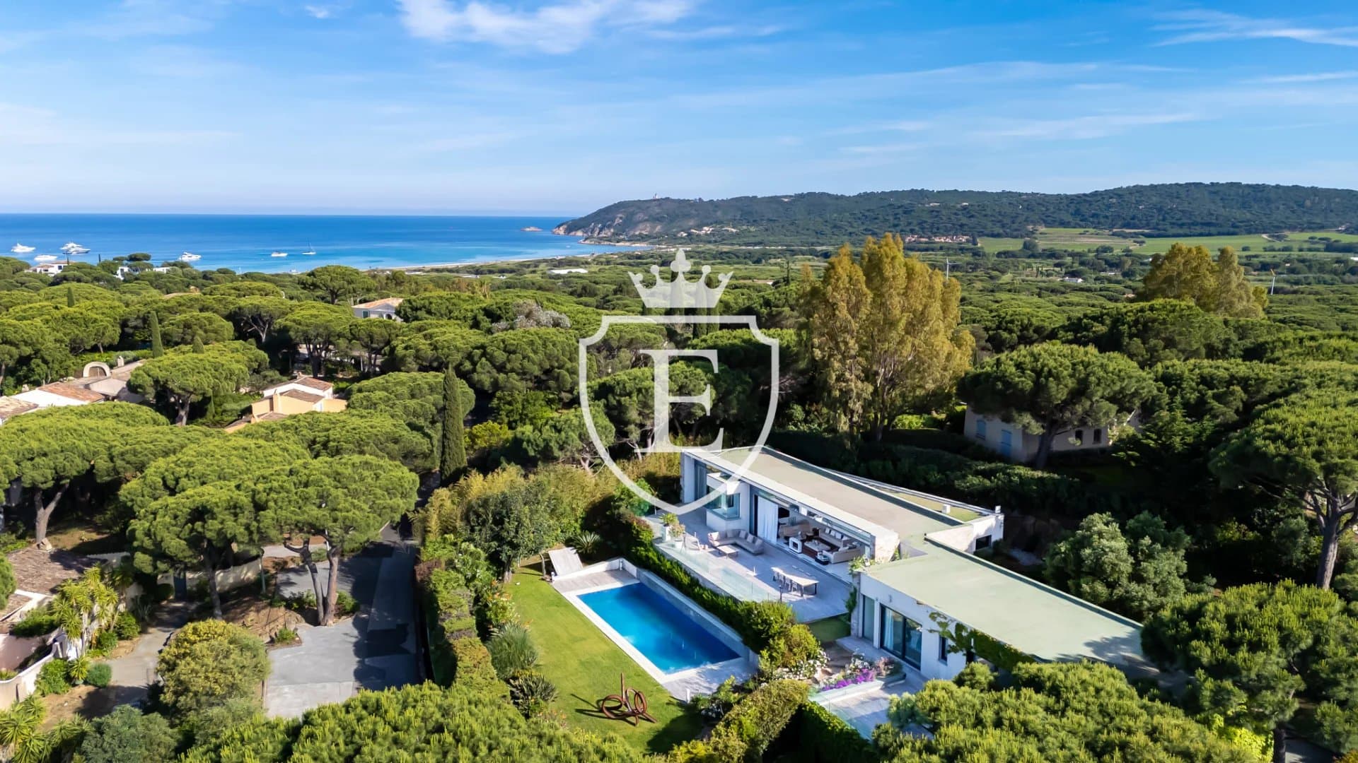Ramatuelle: Magnifique villa moderne avec vue mer à proximité de la plage